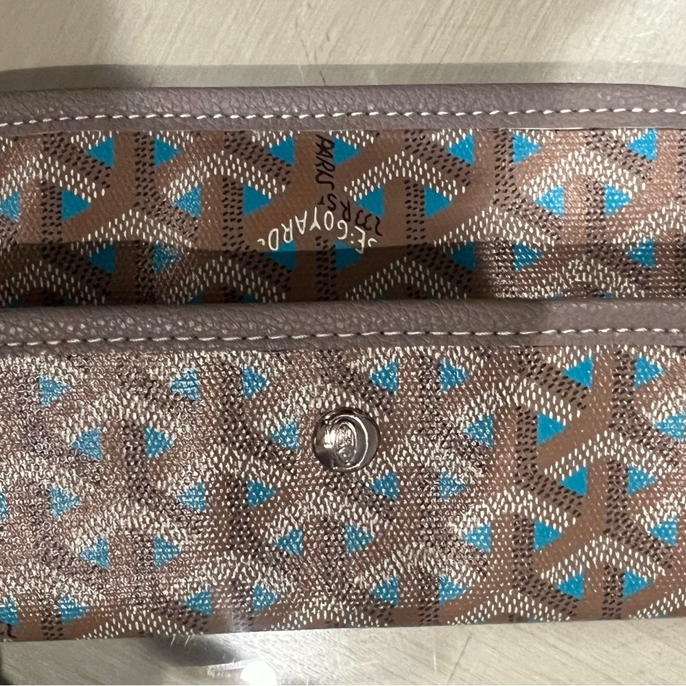 Brown and Blue Patterned Tote - Picture 7 of 7